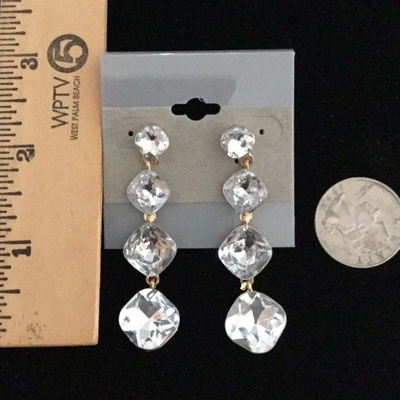 Goldtone Dangle Earrings - Picture 3 of 3